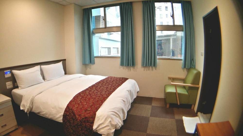 Chang Ti Metropolis Commercial Hotel Zhongli Eksteriør billede